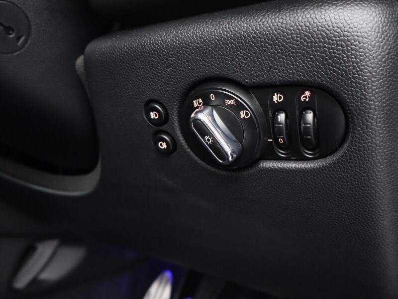 Used MINI Convertible 2019 for sale - 77207083: Photo 58