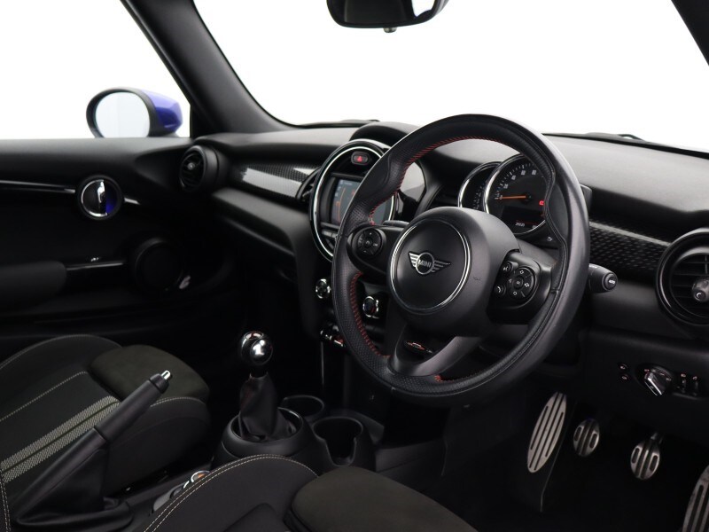 Used MINI Convertible 2019 for sale - 77207083: Photo 7