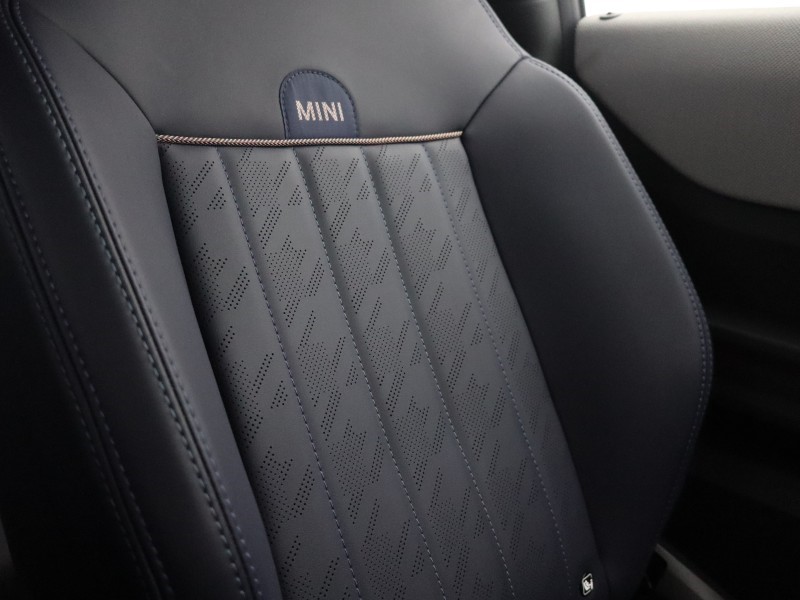 Used MINI Cooper 2025 for sale - 77025606: Photo 11