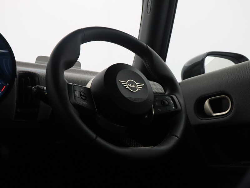 Used MINI Cooper 2025 for sale - 77025606: Photo 5