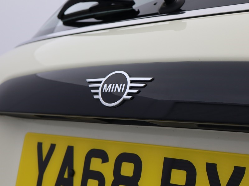 Used MINI Hatch 2018 for sale - 77679021: Photo 31