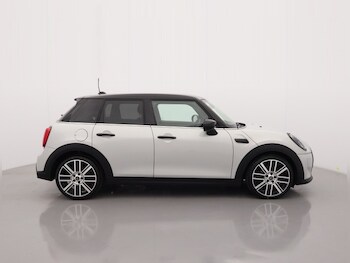 Used MINI Hatch 2022 for sale - 77715009: Photo