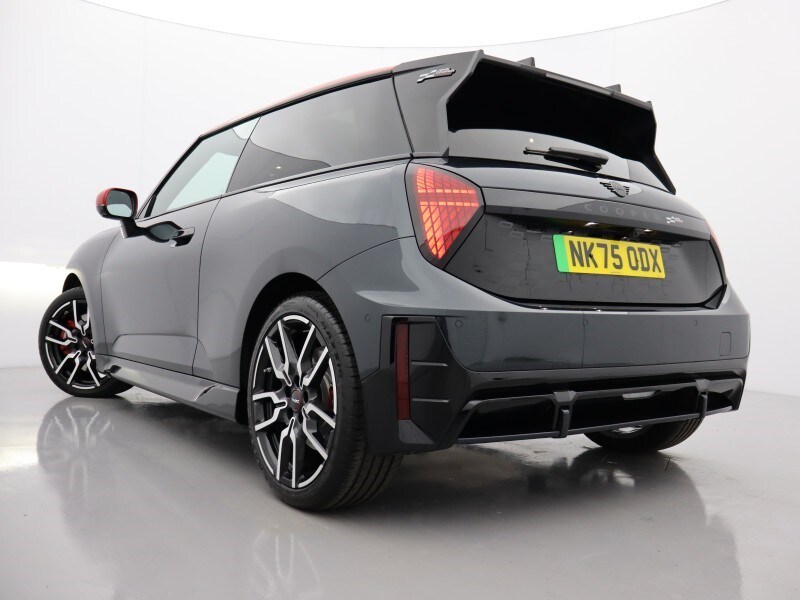 Used MINI Cooper 2025 for sale - 76981010: Photo 61