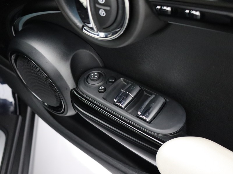 Used MINI Convertible 2022 for sale - 76981819: Photo 22