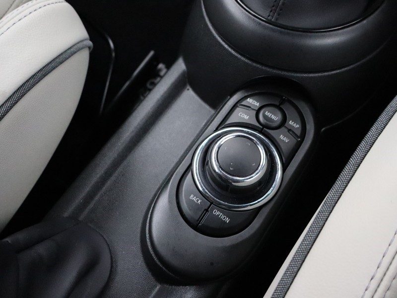 Used MINI Convertible 2022 for sale - 76981819: Photo 46