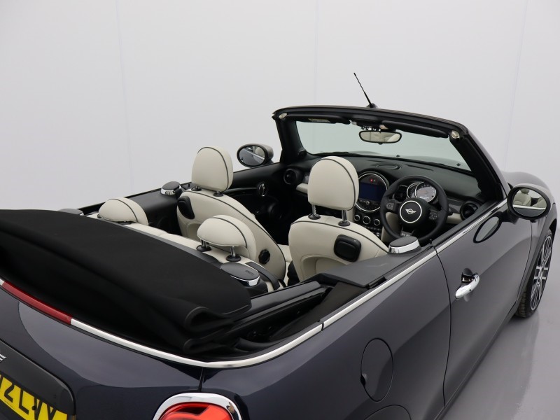 Used MINI Convertible 2022 for sale - 76981819: Photo 53