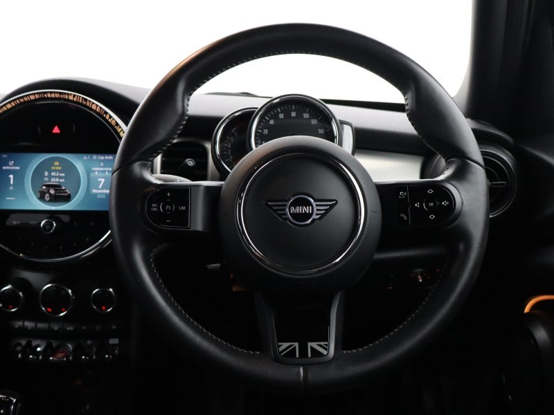 Used MINI Hatch 2022 for sale - 76982044: Photo 5