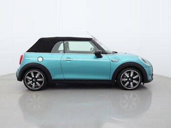 Used MINI Convertible 2024 for sale - 78670566: Photo