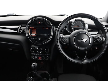 Used MINI Hatch 2018 for sale - 78885622: Photo