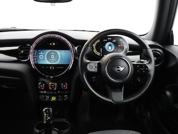 Used MINI Hatch 2021 for sale - 77137821: Photo