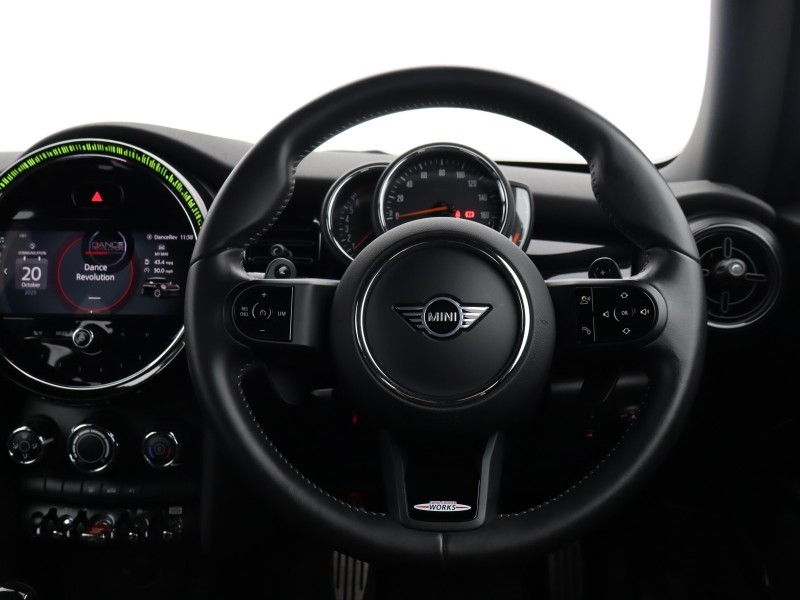 Used MINI Hatch 2021 for sale - 76981493: Photo 4