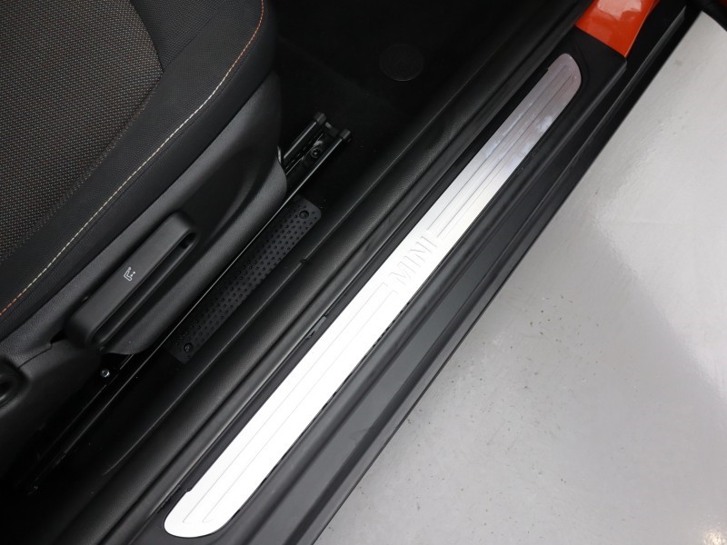 Used MINI Hatch 2020 for sale - 76982512: Photo 32