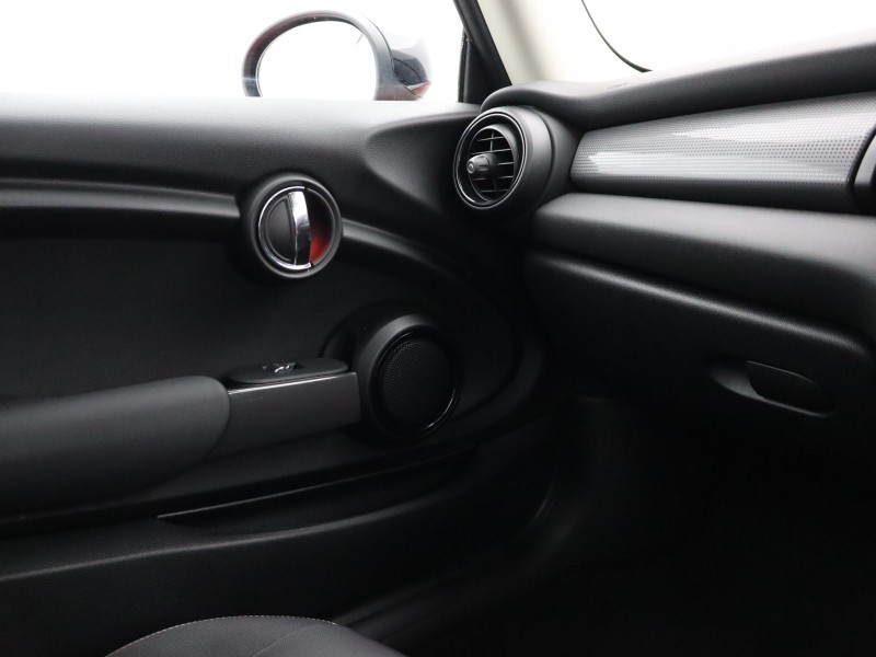 Used MINI Hatch 2020 for sale - 76982512: Photo 44