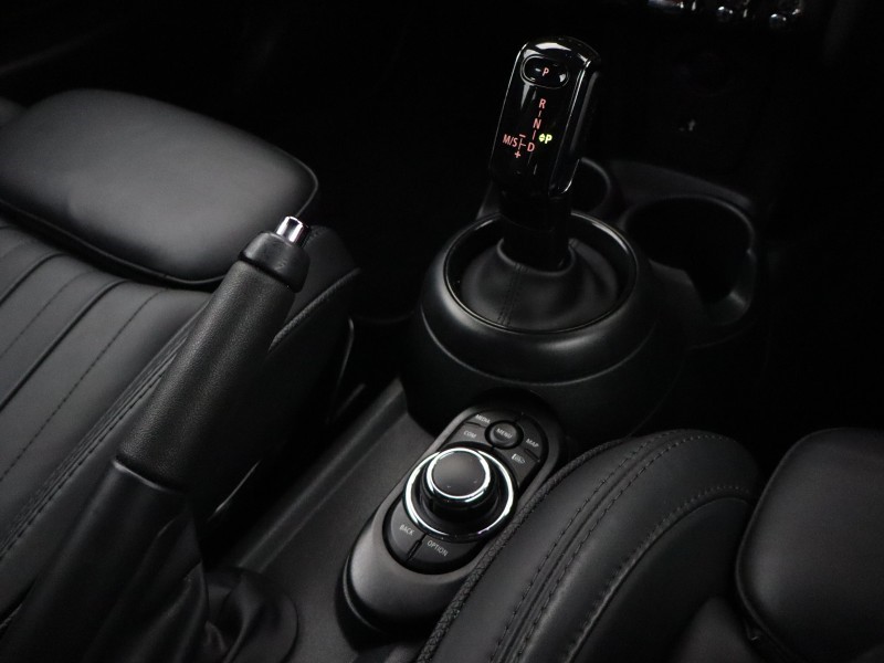 Used MINI Hatch 2023 for sale - 76981176: Photo 10