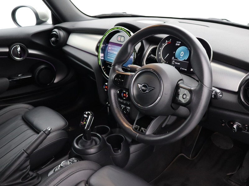 Used MINI Hatch 2023 for sale - 76981176: Photo 6