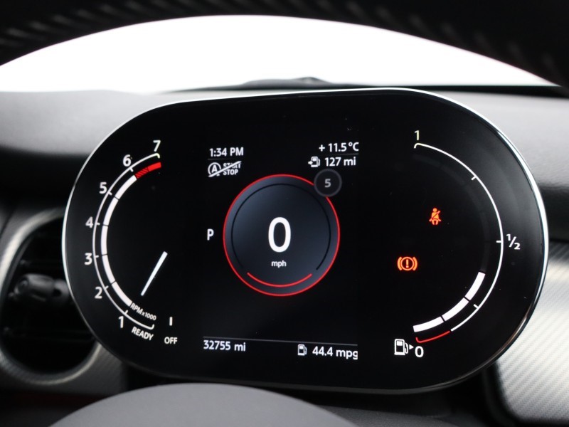 Used MINI Hatch 2023 for sale - 76981176: Photo 9