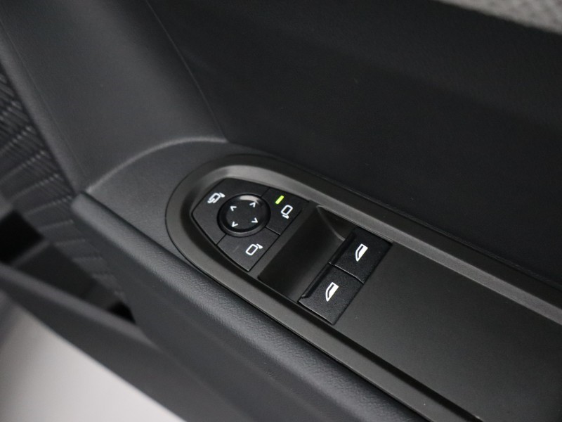 Used MINI Cooper 2025 for sale - 76982207: Photo 32