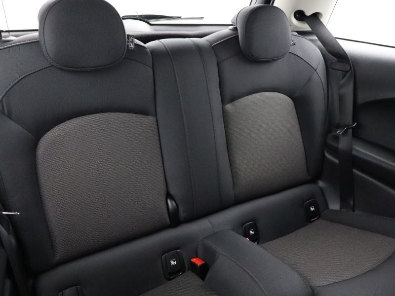 Used MINI Hatch 2023 for sale - 76982170: Photo 12