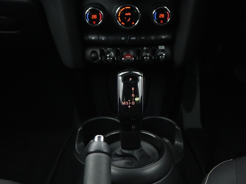 Used MINI Hatch 2023 for sale - 76982514: Photo 9