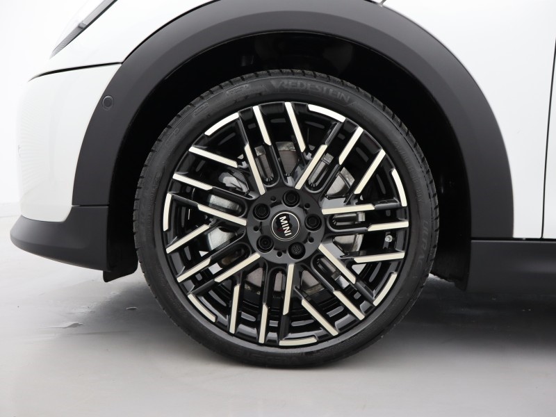 Used MINI Cooper 2025 for sale - 76982063: Photo 15