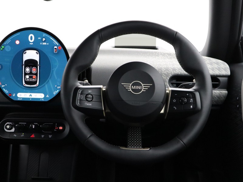 Used MINI Cooper 2025 for sale - 76982063: Photo 5