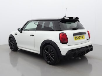 Used MINI Hatch 2023 for sale - 79407607: Photo