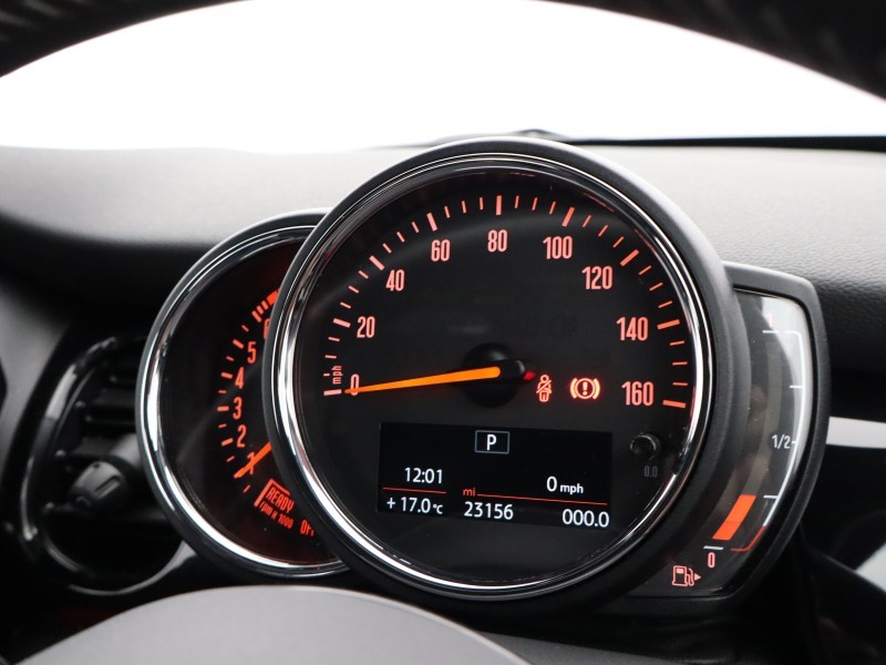 Used MINI Hatch 2021 for sale - 76981271: Photo 8