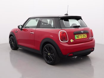 Used MINI Hatch 2023 for sale - 76981837: Photo