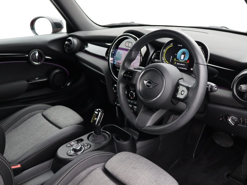 Used MINI Hatch 2023 for sale - 76981837: Photo 6