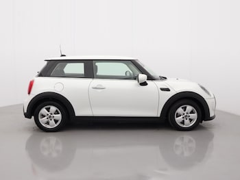 Used MINI Hatch 2024 for sale - 77934561: Photo