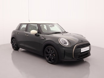 Used MINI Hatch 2023 for sale - 76981032: Photo