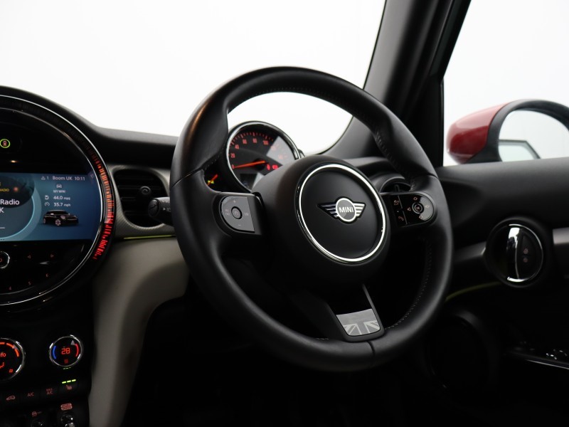 Used MINI Hatch 2022 for sale - 76981859: Photo 17