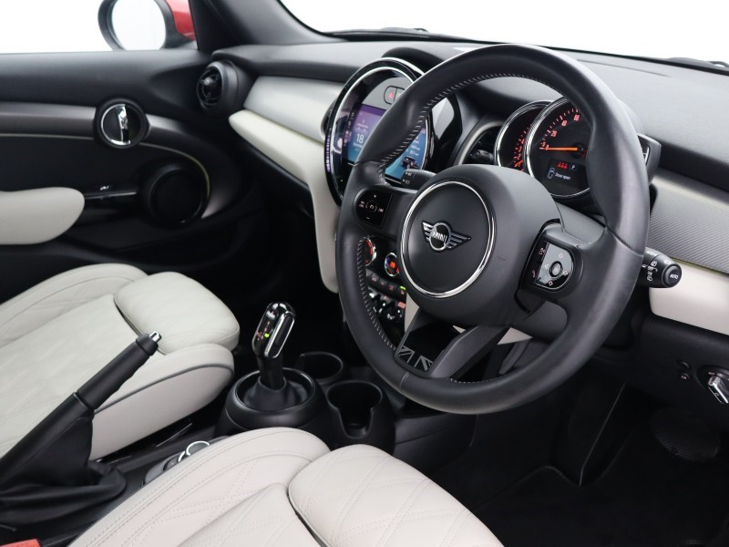 Used MINI Hatch 2022 for sale - 76981859: Photo 7