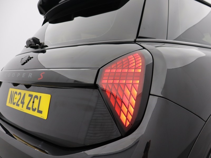 Used MINI Cooper 2024 for sale - 77248127: Photo 36