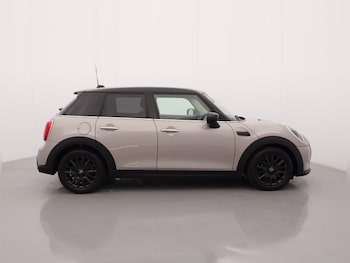 Used MINI Hatch 2023 for sale - 78000467: Photo