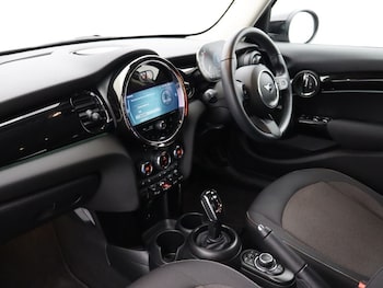 Used MINI Hatch 2023 for sale - 78000467: Photo