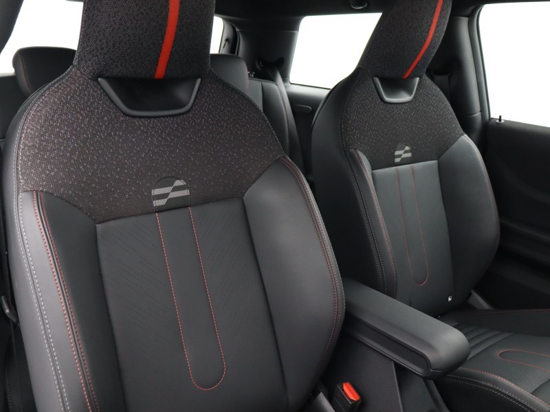 Used MINI Cooper 2024 for sale - 76982198: Photo 11