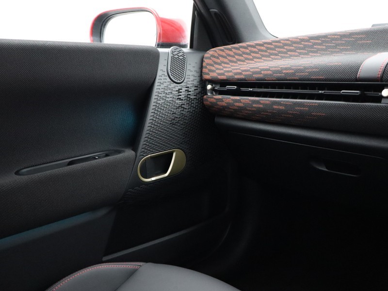 Used MINI Cooper 2024 for sale - 76982423: Photo 47