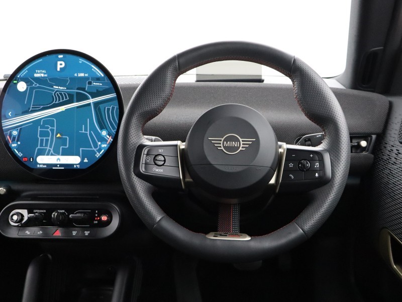 Used MINI Cooper 2024 for sale - 76982423: Photo 5