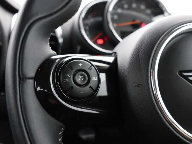 Used MINI Clubman 2019 for sale - 76982199: Photo 18