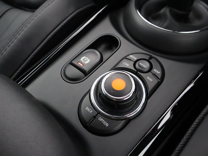 Used MINI Clubman 2019 for sale - 76982199: Photo 24