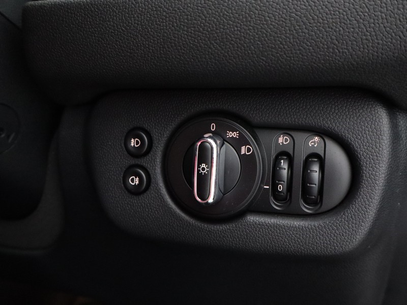 Used MINI Clubman 2019 for sale - 76982199: Photo 55