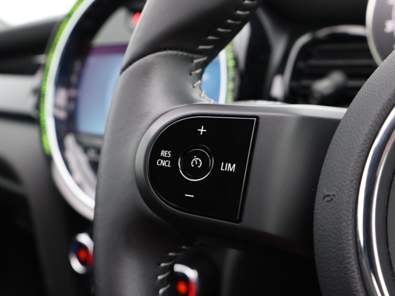 Used MINI Convertible 2024 for sale - 76981756: Photo 18