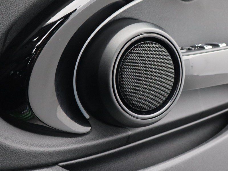 Used MINI Convertible 2024 for sale - 76981756: Photo 21