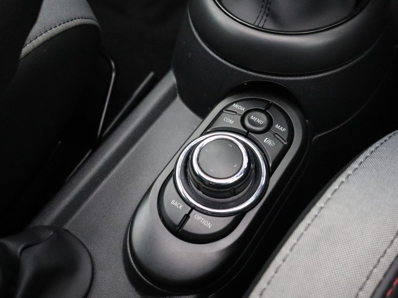 Used MINI Convertible 2024 for sale - 76981756: Photo 24