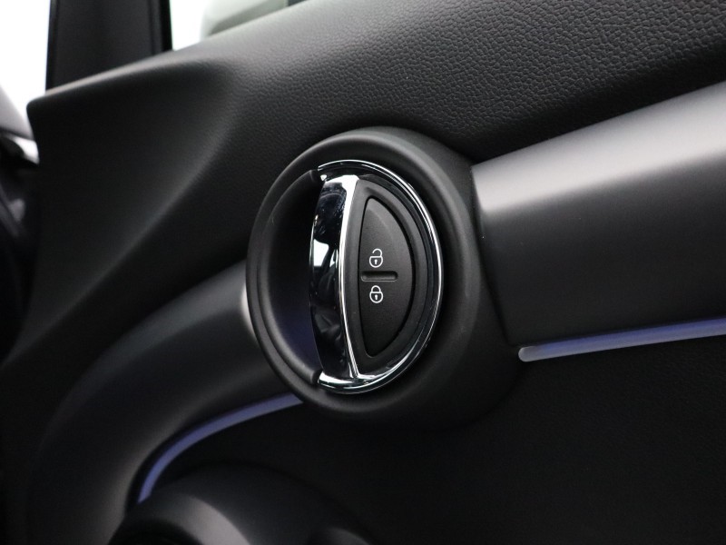 Used MINI Hatch 2023 for sale - 77532260: Photo 16