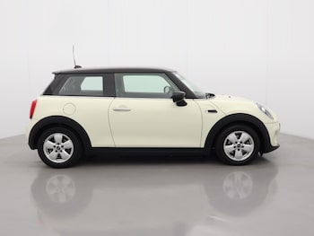 Used MINI Hatch 2019 for sale - 79417303: Photo