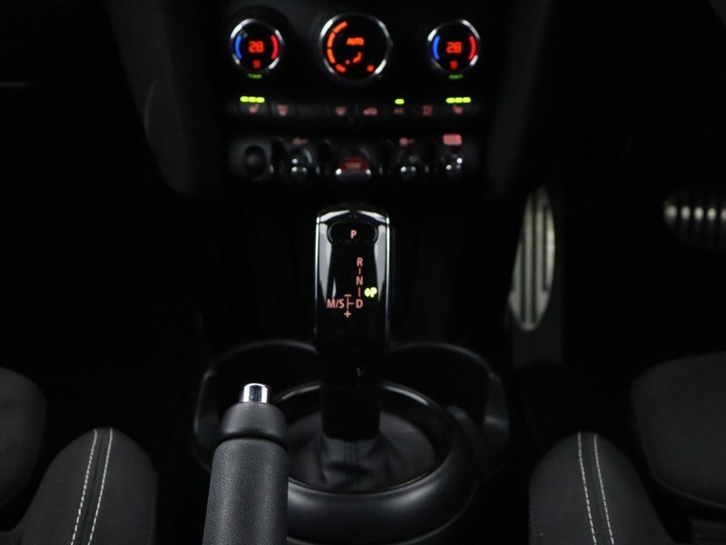 Used MINI Hatch 2023 for sale - 77628987: Photo 9