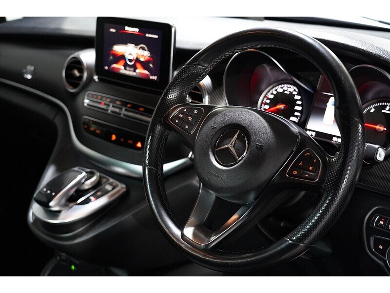 Used Mercedes-Benz V-Class for sale - 77565836: Photo 39