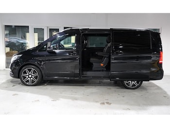 Used Mercedes-Benz V-Class 2019 for sale - 77565836: Photo